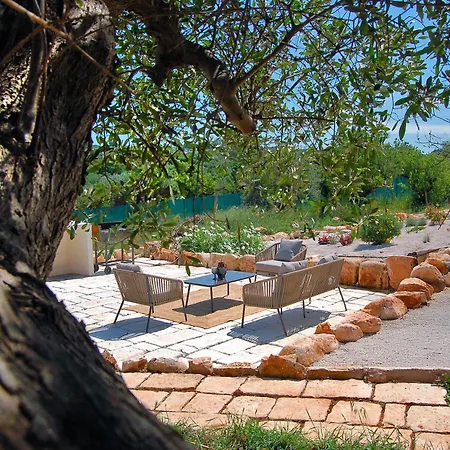 Villa Trullo Raro *