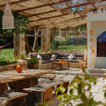 Trullo Raro Villa *